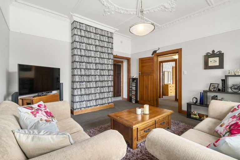 Photo of property in 19 Limbrick Street, Terrace End, Palmerston North, 4410