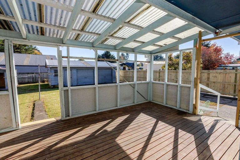 Photo of property in 5 Empire Street, Dannevirke, 4930