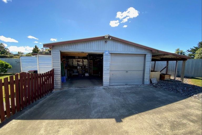Photo of property in 16 Mathew Street, Dannevirke, 4930