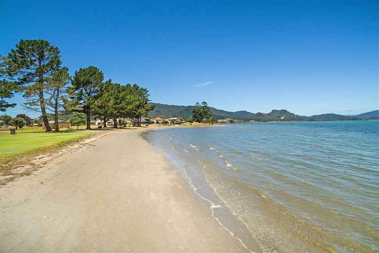 Photo of property in 41 Pleasant Place, Pauanui, Hikuai, 3579