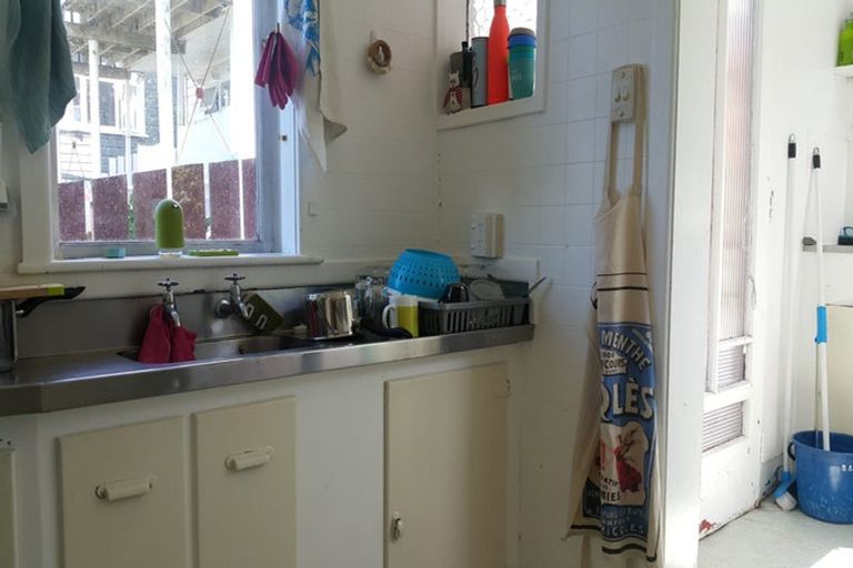 Photo of property in 7-7a Rewa Road, Hataitai, Wellington, 6021