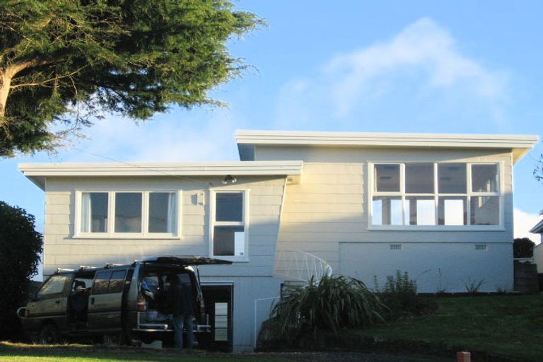 Photo of property in 85 Golf Road, Paraparaumu Beach, Paraparaumu, 5032
