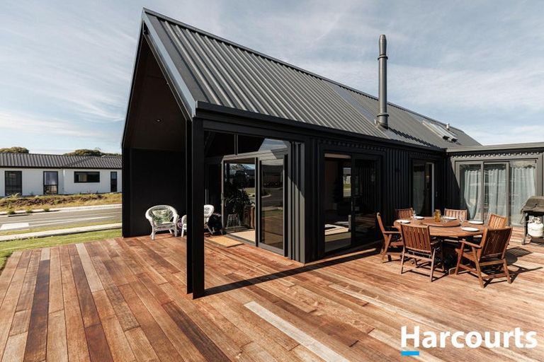 Photo of property in 18 Wakanini Place, Mapua, 7005