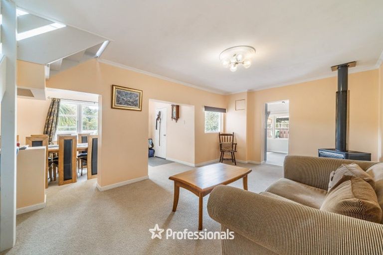 Photo of property in 8 Beechwood Lane, Te Marua, Upper Hutt, 5018