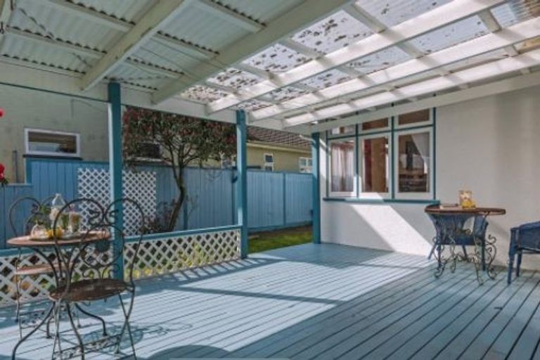 Photo of property in 10 Jensen Street, Hokowhitu, Palmerston North, 4410