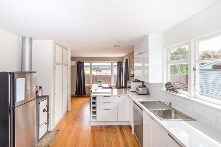 Photo of property in 247 Hoon Hay Road, Hoon Hay, Christchurch, 8025