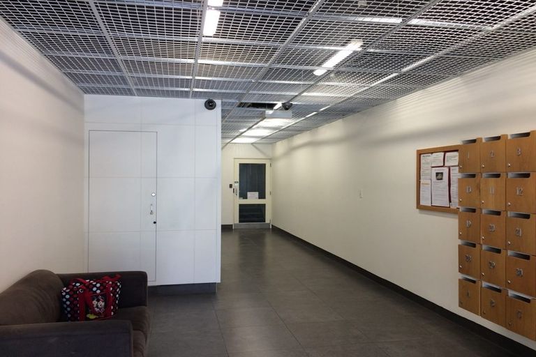 Photo of property in Hume House, 26/152u The Terrace, Wellington Central, Wellington, 6011
