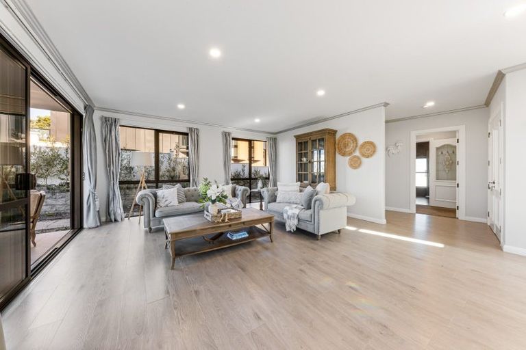 Photo of property in 28 East Point, Manly, Whangaparaoa, 0930