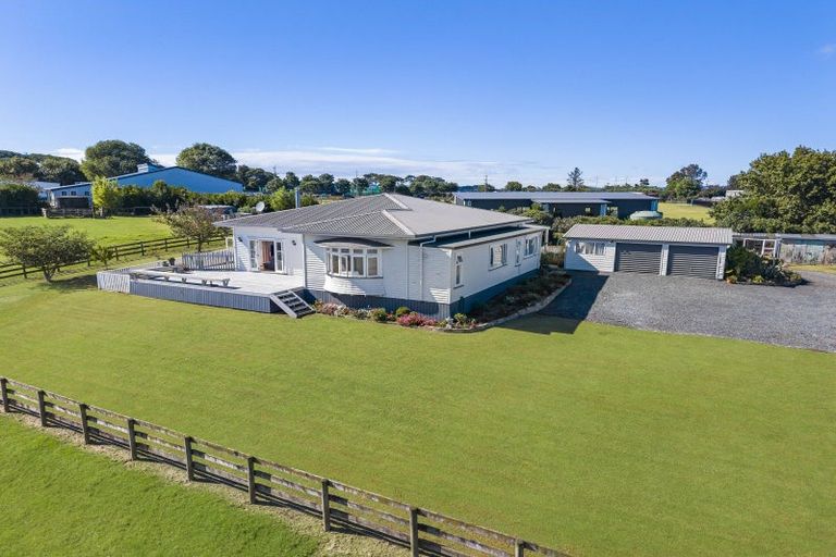 Photo of property in 447 Glenbrook Waiuku Road, Glenbrook, Waiuku, 2681