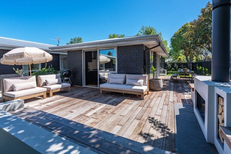 Photo of property in 14 Riverwood Boulevard, Redwood, Christchurch, 8051