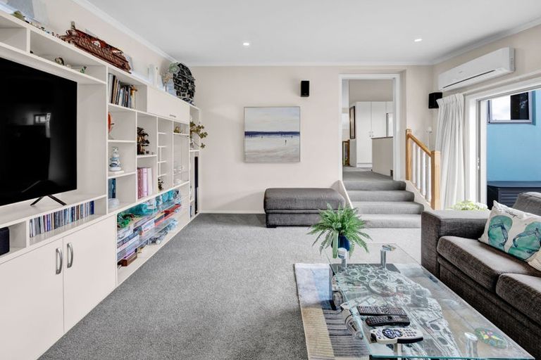 Photo of property in 14 Culzean Grove, Bell Block, New Plymouth, 4312