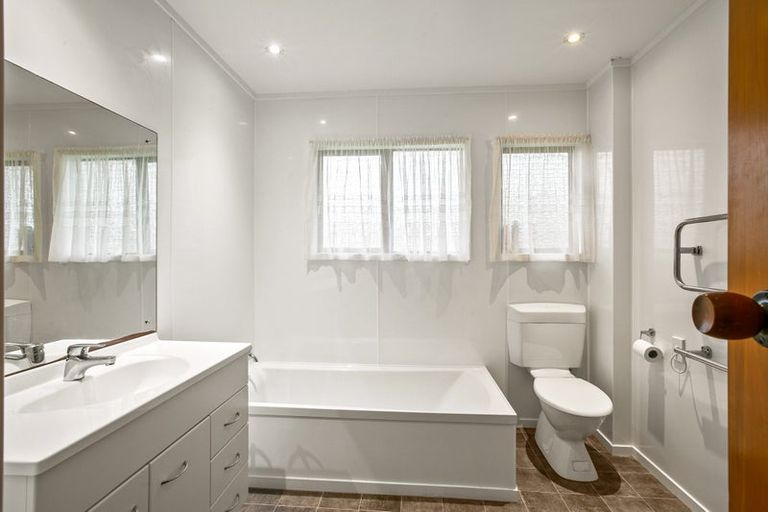 Photo of property in 11 Tasman Street, Vogeltown, New Plymouth, 4310