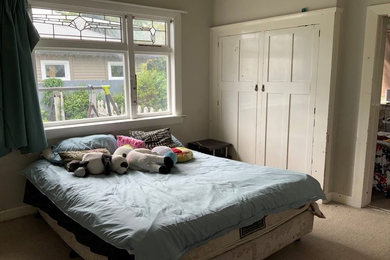 Photo of property in 77 Rattray Street, Riccarton, Christchurch, 8041