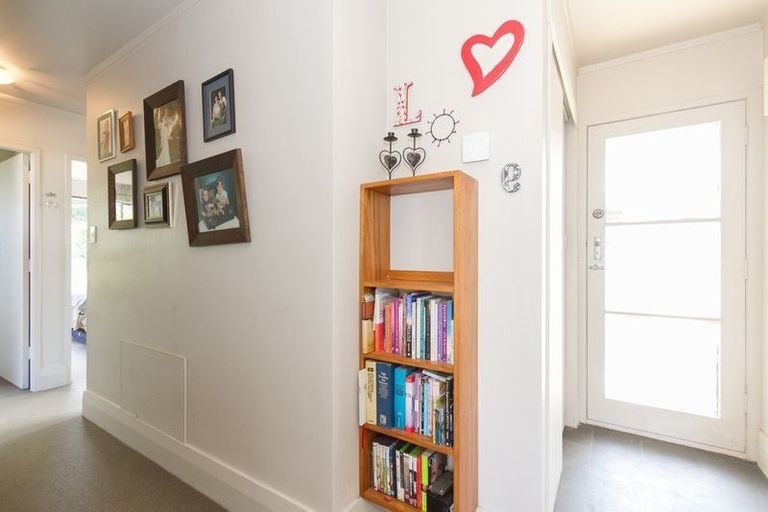 Photo of property in 32 Newcastle Road, Dinsdale, Hamilton, 3204