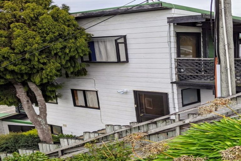 Photo of property in 29 Prospect Terrace, Johnsonville, Wellington, 6037