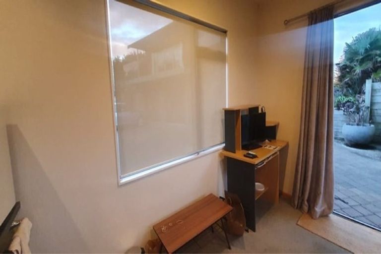 Photo of property in 36 Longbeach Drive, Castlecliff, Whanganui, 4501