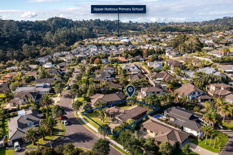 Photo of property in 33 Admirals Court Drive, Greenhithe, Auckland, 0632