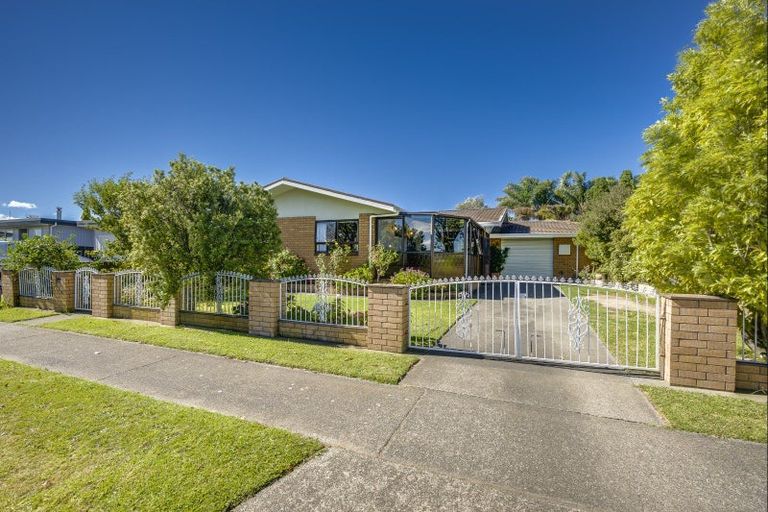 Photo of property in 329 Westminster Avenue, Tamatea, Napier, 4112