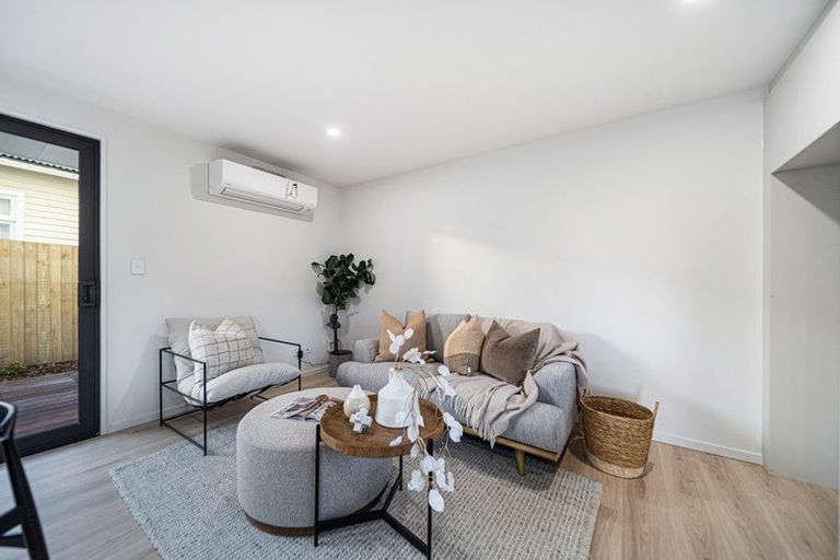Photo of property in 2/25 Allard Street, Edgeware, Christchurch, 8013