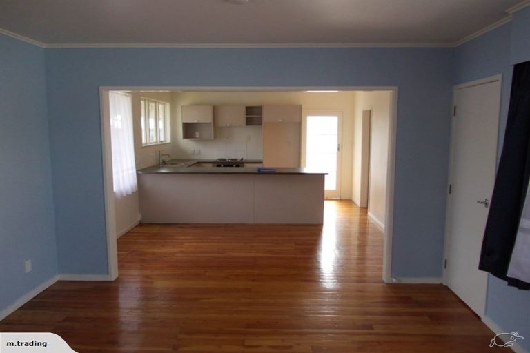 Photo of property in 67 Helena Street, Massey, Auckland, 0614