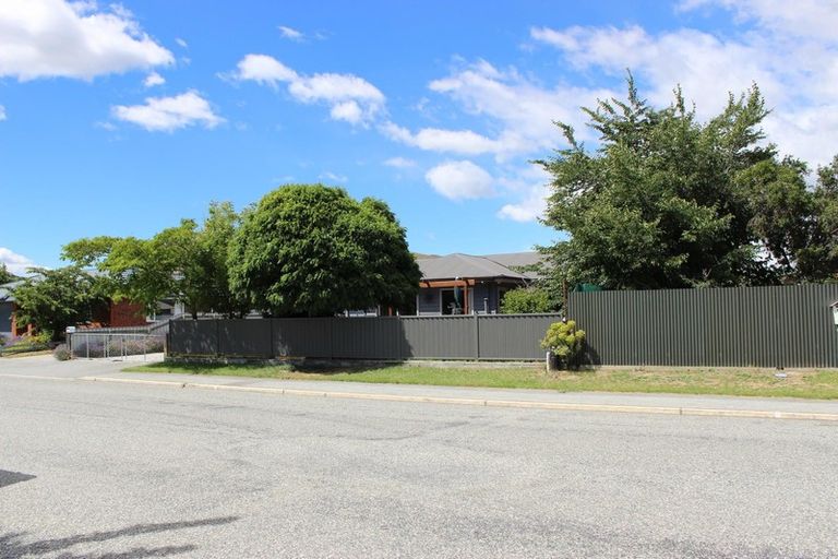 Photo of property in 102 Inniscort Street, Cromwell, 9310