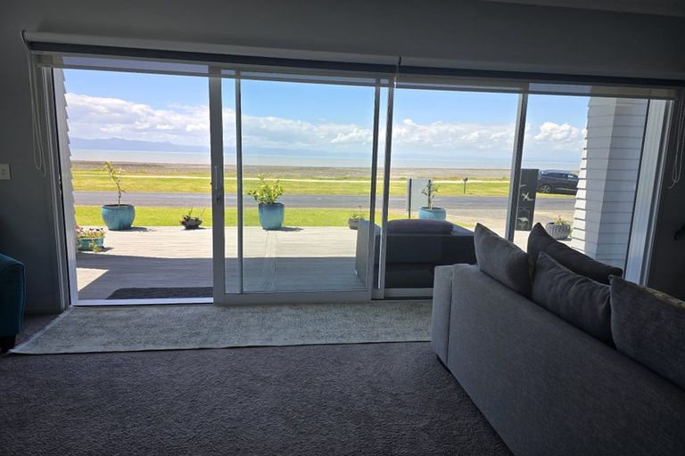 Photo of property in 877 East Coast Road, Kaiaua, Pokeno, 2473