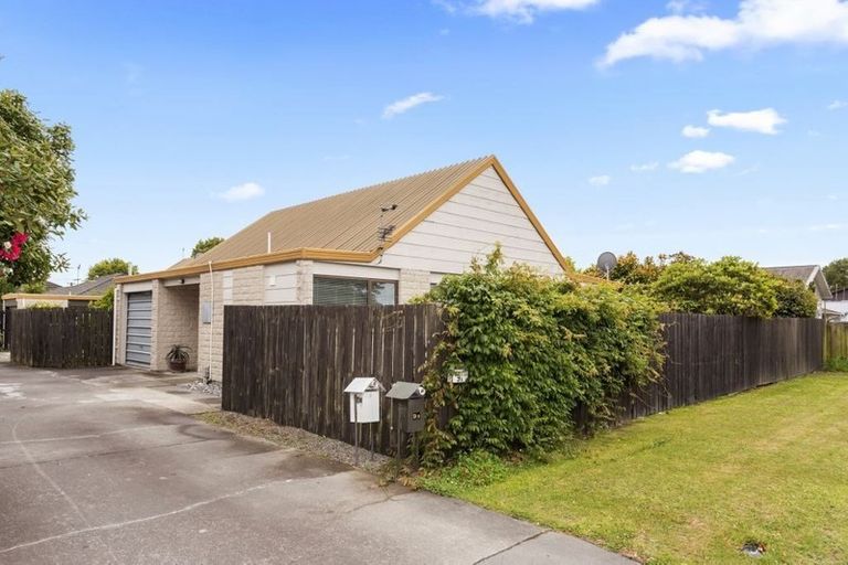 Photo of property in 9 Brake Street, Upper Riccarton, Christchurch, 8041