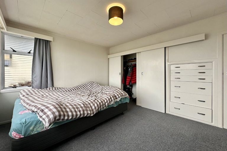 Photo of property in 34 Arapiko Street, Johnsonville, Wellington, 6037