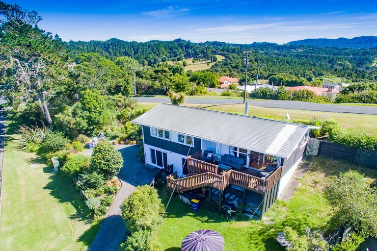 Photo of property in 39 Shetland Street, Glen Eden, Auckland, 0602