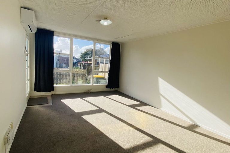 Photo of property in 2/38 Gray Avenue, Mangere East, Auckland, 2024