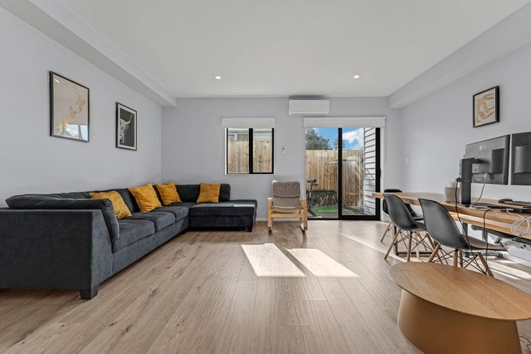 Photo of property in 9d Epping Road, Henderson, Auckland, 0610