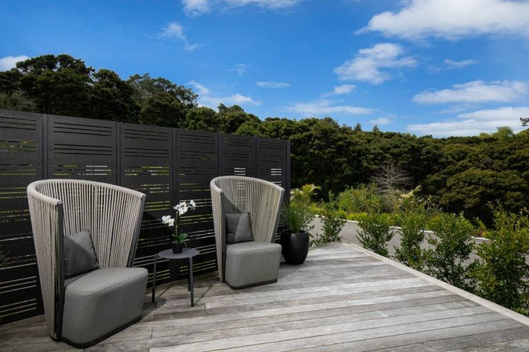 Photo of property in 351 Upper Harbour Drive, Greenhithe, Auckland, 0632