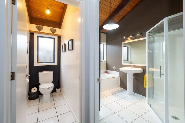 Photo of property in 28 Oak Grove, Ashburton, 7700