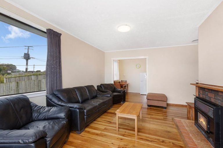 Photo of property in 109 Mckillop Street, Ranui, Porirua, 5024