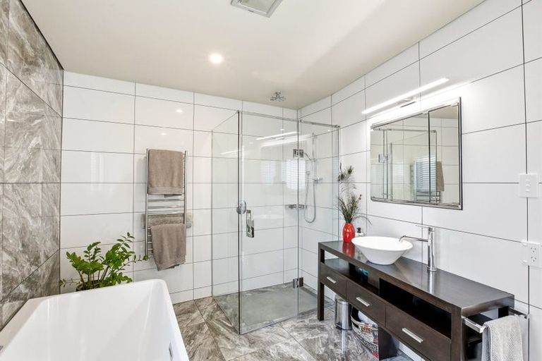 Photo of property in 39 Mill Road, Lower Vogeltown, New Plymouth, 4310