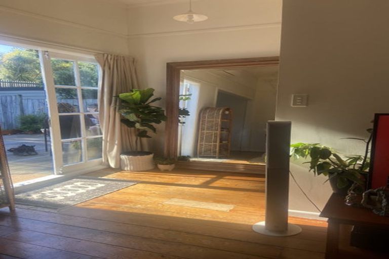 Photo of property in 13 Stanley Street, Berhampore, Wellington, 6023