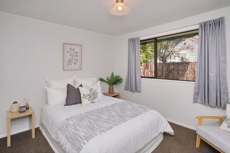 Photo of property in 150 Neville Street, Spreydon, Christchurch, 8024