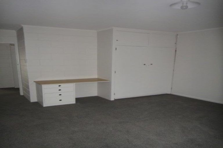 Photo of property in 1/48 Straven Road, Riccarton, Christchurch, 8011