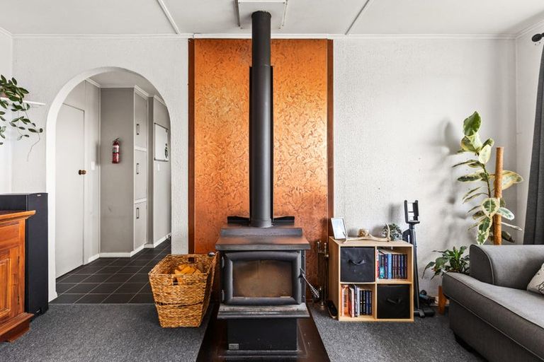 Photo of property in 10 Wallis Place, Onekawa, Napier, 4110