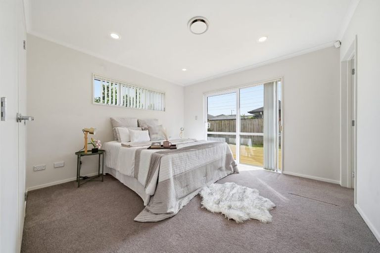 Photo of property in 16 Hihi Avenue, Takanini, 2112
