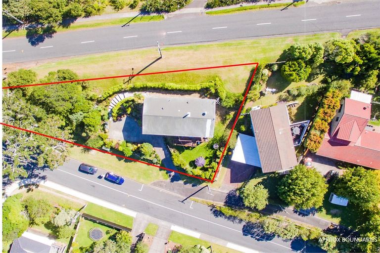 Photo of property in 39 Shetland Street, Glen Eden, Auckland, 0602