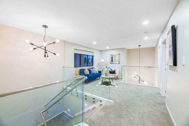 Photo of property in 18 Kano Way, Hobsonville, Auckland, 0616