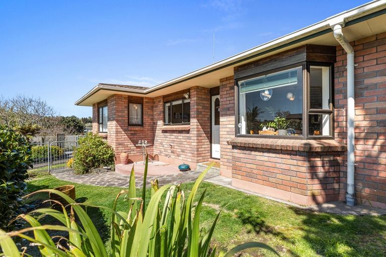 Photo of property in 18a Esmeralda Street, Welcome Bay, Tauranga, 3112