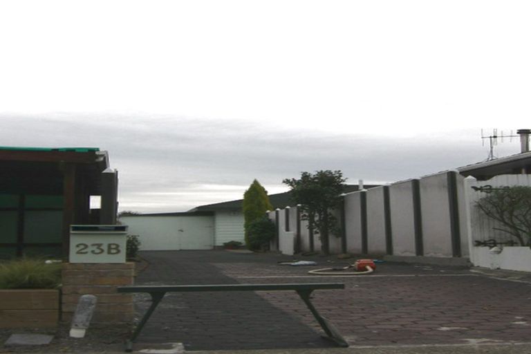 Photo of property in 23a Meadowbrook Drive, Cloverlea, Palmerston North, 4412