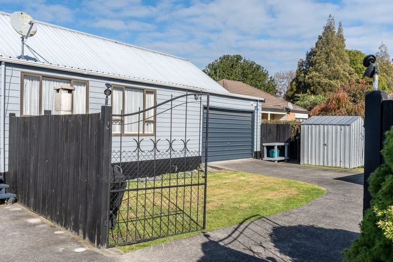 Photo of property in 25 Kentucky Crescent, Nawton, Hamilton, 3200