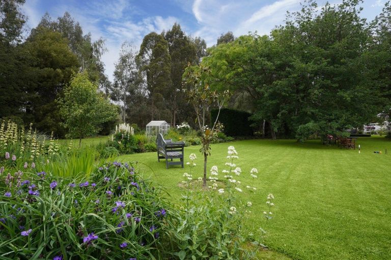 Photo of property in 52 Hodgsons Road, Loburn, Rangiora, 7472