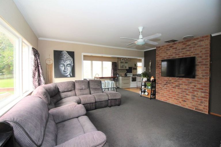 Photo of property in 19 Kenmore Place, Tokoroa, 3420