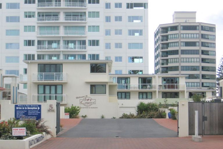 Photo of property in Capri Apartments, 5 The Mall, Mount Maunganui, 3116