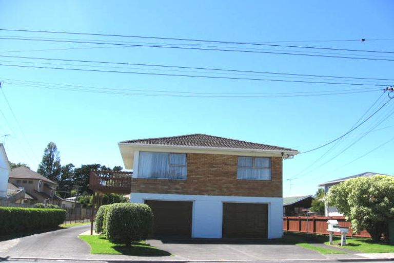 Photo of property in 3/104 Nile Road, Milford, Auckland, 0620