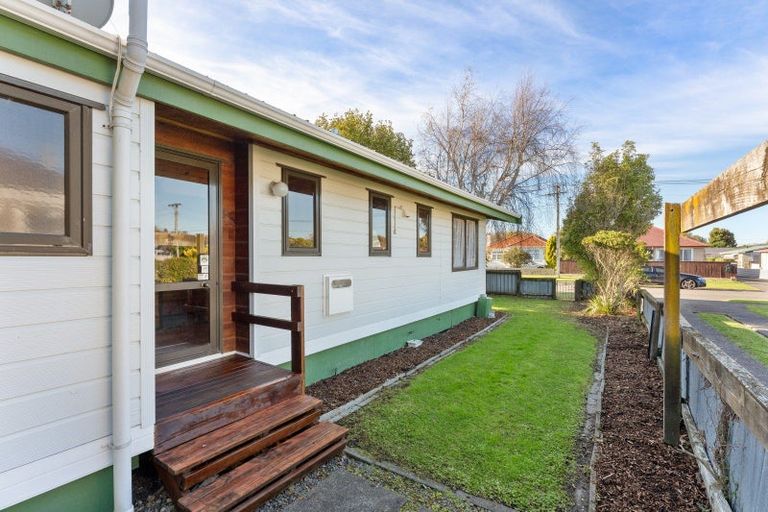 Photo of property in 31 Field Street, Aramoho, Whanganui, 4500